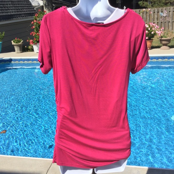 NWT🌺Pretty Pink Tye-Dye Cowl Neck Ruched Top🌺 - Picture 4 of 4